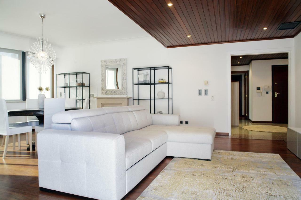 Parque Das Nacoes - Fil Pool Apartment ลิสบอน ภายนอก รูปภาพ